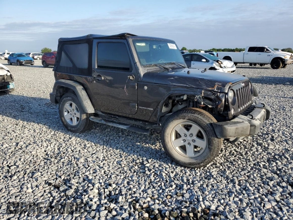 2018 Jeep Wrangler Willys Wheeler W z VIN 1C4AJWAGXJL852498, wystawiony jako Copart lot #52866945 z przebiegiem 90 515 mil mil oraz Szkoda całkowita • Salvage title. Historia ofert i sprzedaży dostępna na DreamBid. Obrazek 4.