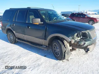 2004 Ford Expedition Eddie Bauer with VIN 1FMFU18L14LB82455, listed as a IAAI auction lot 41571389 with 160,248 mi miles. Bid and sale history available at carsss.com. Image 1.