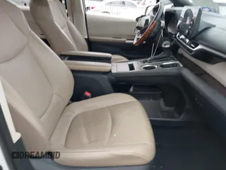 2022 Toyota Sienna XLE with VIN 5TDYRKEC5NS086739, listed as a IAAI auction lot 41277212 with 54,922 mi miles. Bid and sale history available at carsss.com. Image 5.