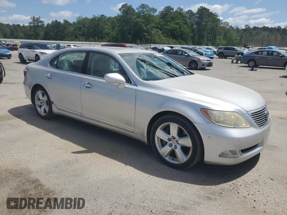 2007 Lexus LS 460 L z VIN JTHGL46F575011306, wystawiony jako Copart lot #53379905 z przebiegiem 191 689 mil mil oraz Szkoda całkowita • Salvage title. Historia ofert i sprzedaży dostępna na DreamBid. Obrazek 4.