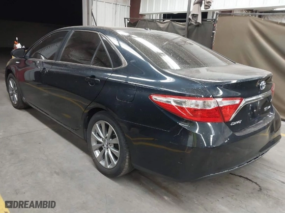 2016 Toyota Camry Hybrid LE with VIN 4T1BD1FK7GU200089, listed as a IAAI auction lot 41660011 with NaN miles. Bid and sale history available at carsss.com. Image 3.