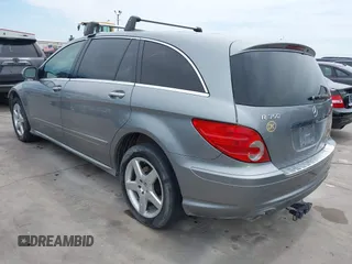 2010 Mercedes-Benz R 350 with VIN 4JGCB6FE2AA111332, listed as a IAAI auction lot 42043115 with 159,760 mi miles and . Bid and sale history available at DreamBid. Image 3.