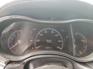 2019 Jeep Grand Cherokee High Altitude with VIN 1C4RJFCTXKC564740, listed as a Copart auction lot 71483414 with 82,861 mi miles and Salvage title. Bid and sale history available at DreamBid. Image 9.