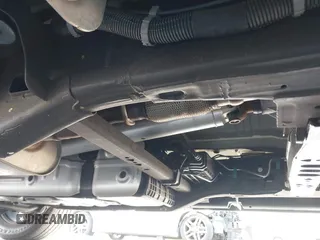 2022 Chevrolet Tahoe Commercial z VIN 1GNSCLED5NR336184, wystawiony jako IAAI lot #41729180 z przebiegiem 14 951 mil mil oraz . Historia ofert i sprzedaży dostępna na DreamBid. Obrazek 19.