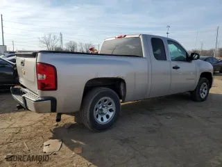 2008 Chevrolet Silverado 1500 Work Truck with VIN 1GCEC19X38Z143535, listed as a Copart auction lot 49286505 with 104,273 mi miles and Clean Title. Bid and sale history available at carsss.com. Image 3.