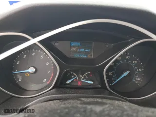 2014 Ford Focus S with VIN 1FADP3E22EL452391, listed as a Copart auction lot 53318395 with 137,776 mi miles and Clean Title. Bid and sale history available at carsss.com. Image 9.