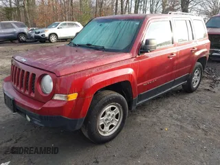 2015 Jeep Patriot Altitude Edition with VIN 1C4NJPBA8FD284559, listed as a IAAI auction lot 41495746 with 165,245 mi miles. Bid and sale history available at carsss.com. Image 2.