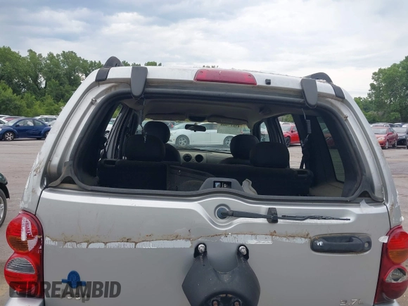 2002 Jeep Liberty Limited with VIN 1J4GL58K42W232295, listed as a IAAI auction lot 42617908 with 215,611 mi miles and . Bid and sale history available at DreamBid. Image 6.