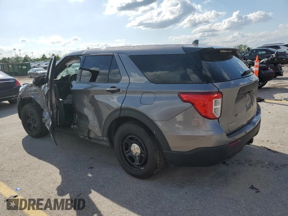 2022 Ford Police Interceptor Utility z VIN 1FM5K8AB1NGB50983, wystawiony jako Copart lot #52326285 z przebiegiem Nie podano mil oraz Szkoda całkowita • Salvage title. Historia ofert i sprzedaży dostępna na DreamBid. Obrazek 2.