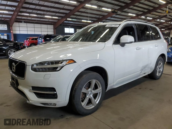 2016 Volvo XC90 Momentum with VIN YV4102XK2G1081799, listed as a Copart auction lot 85867184 with 92,638 mi miles and Clean Title. Bid and sale history available at carsss.com. Image 1.