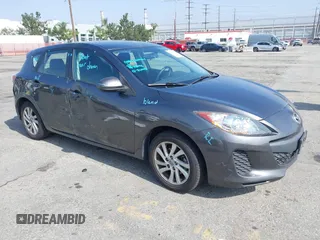 2012 Mazda Mazda3 i Touring with VIN JM1BL1L89C1676291, listed as a IAAI auction lot 42087895 with 61,805 mi miles. Bid and sale history available at carsss.com. Image 1.