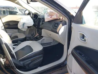 2020 Jeep Compass Limited with VIN 3C4NJCCB9LT187666, listed as a IAAI auction lot 41777761 with 80,129 mi miles and . Bid and sale history available at DreamBid. Image 5.