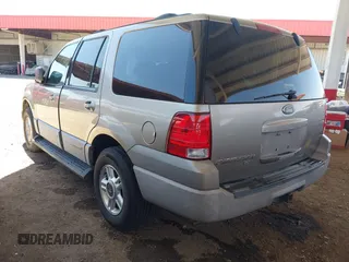 2003 Ford Expedition Special Service with VIN 1FMPU15L73LB62735, listed as a IAAI auction lot 42565384 with 231,637 mi miles and . Bid and sale history available at DreamBid. Image 3.