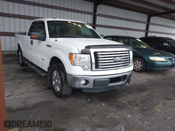 2011 Ford F-150 XL with VIN 1FTFX1CT6BFC10586, listed as a IAAI auction lot 41613825 with 124,854 mi miles. Bid and sale history available at carsss.com. Image 1.