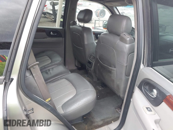 2003 GMC Envoy SLE with VIN 1GKDT13S932108979, listed as a IAAI auction lot 41938118 with 1 mi miles. Bid and sale history available at carsss.com. Image 8.
