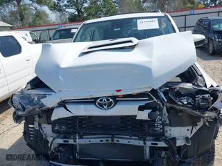 2021 Toyota 4Runner TRD Off Road with VIN JTEPU5JR4M5838551, listed as a IAAI auction lot 41759082 with 47,084 mi miles. Bid and sale history available at carsss.com. Image 13.
