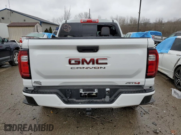 2023 GMC Canyon 4WD AT4 with VIN 1GTP6DEK3P1184837, listed as a Copart auction lot 44501054 with 2,236 mi miles and Non Repairable. Bid and sale history available at carsss.com. Image 6.