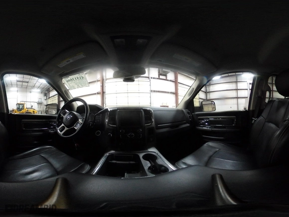 2018 Ram 2500 Laramie with VIN 3C6UR5FL1JG213467, listed as a IAAI auction lot 41513596 with 100,855 mi miles. Bid and sale history available at carsss.com. Image 19.