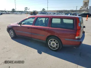 2004 Volvo V70 with VIN YV1SW59VX42452481, listed as a Copart auction lot 75217284 with 161,957 mi miles and Salvage Title. Bid and sale history available at carsss.com. Image 2.