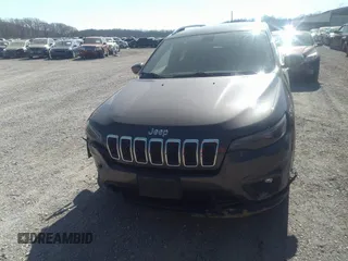 2019 Jeep Cherokee Latitude Plus with VIN 1C4PJMLX9KD413915, listed as a IAAI auction lot 41747608 with 50,390 mi miles and . Bid and sale history available at DreamBid. Image 13.