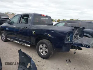 2018 Ram 1500 Express z VIN 1C6RR7KG3JS257506, wystawiony jako IAAI lot #40499292 z przebiegiem 191 174 mil mil oraz . Historia ofert i sprzedaży dostępna na DreamBid. Obrazek 3.