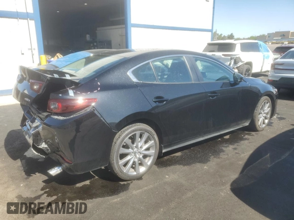 2025 Mazda 3 S Preferred z VIN 3MZBPACMXSM457114, wystawiony jako Copart lot #61690405 z przebiegiem 13 080 mil mil oraz Czysty tytuł • Clean title. Historia ofert i sprzedaży dostępna na DreamBid. Obrazek 3.