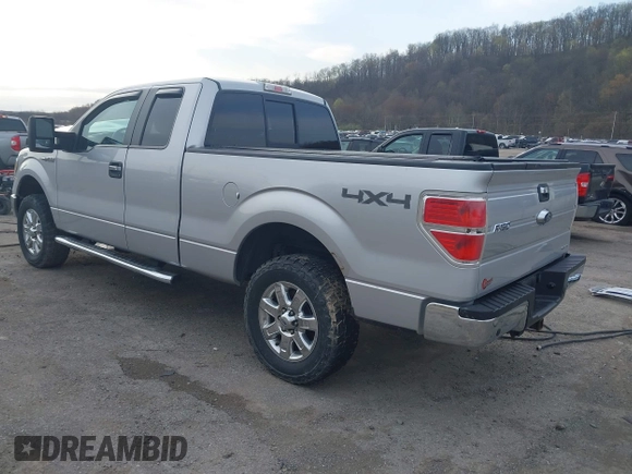 2013 Ford F-150 XL with VIN 1FTFX1EF1DKF92155, listed as a IAAI auction lot 42020384 with 87,647 mi miles and . Bid and sale history available at carsss.com. Image 3.