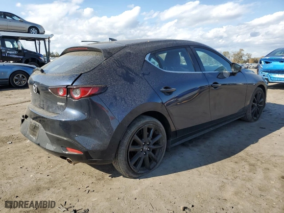2020 Mazda Mazda3 Hatchback Premium Package with VIN JM1BPBNMXL1163930, listed as a Copart auction lot 78392384 with 31,493 mi miles and Salvage Title. Bid and sale history available at carsss.com. Image 3.