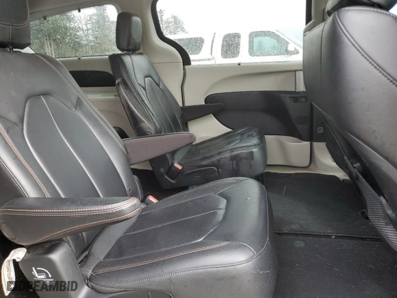 2017 Chrysler Pacifica Touring-L with VIN 2C4RC1BG9HR687995, listed as a Copart auction lot 52012815 with 64,609 mi miles and Salvage Title. Bid and sale history available at carsss.com. Image 11.
