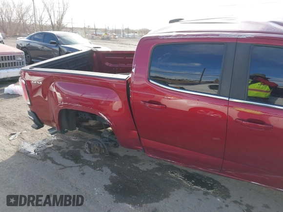 2019 GMC Canyon 4WD SLE with VIN 1GTG6CEN6K1294620, listed as a IAAI auction lot 41717690 with 59,953 mi miles. Bid and sale history available at carsss.com. Image 18.