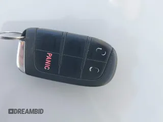2018 Jeep Renegade Latitude z VIN ZACCJABB8JPJ69500, wystawiony jako IAAI lot #42291161 z przebiegiem 72 903 mil mil oraz . Historia ofert i sprzedaży dostępna na DreamBid. Obrazek 11.