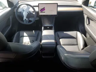 2022 Tesla Model Y Long Range with VIN 7SAYGDEE8NF340096, listed as a Copart auction lot 49357995 with 40,320 mi miles and Salvage Title. Bid and sale history available at carsss.com. Image 8.