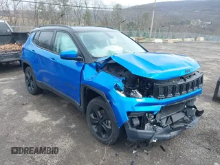 2018 Jeep Compass Altitude with VIN 3C4NJDBBXJT453197, listed as a IAAI auction lot 41955264 with 44,014 mi miles and . Bid and sale history available at carsss.com. Image 1.