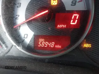 2017 Toyota 86 z VIN JF1ZNAA12H9701111, wystawiony jako IAAI lot #42016381 z przebiegiem 58 948 mil mil oraz . Historia ofert i sprzedaży dostępna na DreamBid. Obrazek 16.