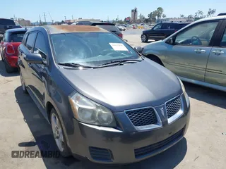 2009 Pontiac Vibe 1SB z VIN 5Y2SP67069Z402305, wystawiony jako IAAI lot #42415895 z przebiegiem 139 533 mil mil oraz . Historia ofert i sprzedaży dostępna na DreamBid. Obrazek 1.