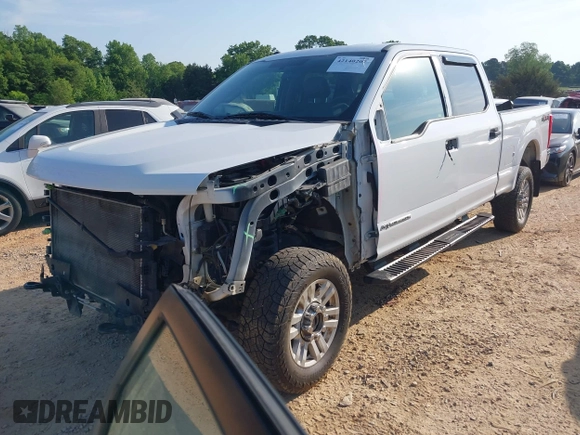 2019 Ford F-250 XL z VIN 1FT7W2BT4KEE35979, wystawiony jako IAAI lot #42140207 z przebiegiem 87 519 mil mil oraz . Historia ofert i sprzedaży dostępna na DreamBid. Obrazek 22.