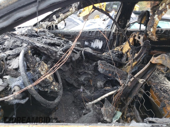2018 Kia Sorento LX V6 with VIN 5XYPGDA57JG404971, listed as a Copart auction lot 76484834 with 0 mi miles and Salvage Title. Bid and sale history available at carsss.com. Image 7.