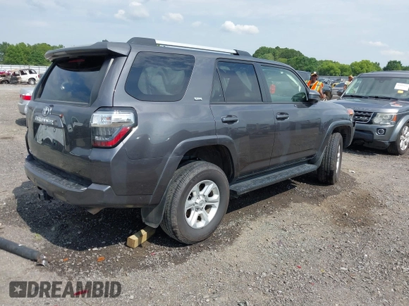 2022 Toyota 4Runner SR5 with VIN JTEMU5JR4N6003161, listed as a IAAI auction lot 42412172 with 67,533 mi miles and . Bid and sale history available at DreamBid. Image 4.