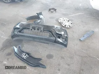 2016 Honda Fit LX с VIN JHMGK5H51GX039525, выставлен на аукционе IAAI как лот 42639963 с пробегом 71 590 миль миль и . История ставок и продаж доступна на DreamBid. Изображение 12.