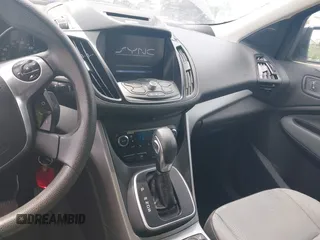 2013 Ford Escape SE with VIN 1FMCU0GX2DUA31362, listed as a IAAI auction lot 42564337 with 157,737 mi miles and . Bid and sale history available at DreamBid. Image 6.