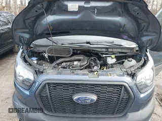 2023 Ford Transit Cargo z VIN 1FTBR3X86PKA19968, wystawiony jako IAAI lot #41587524 z przebiegiem 44 987 mil mil oraz . Historia ofert i sprzedaży dostępna na DreamBid. Obrazek 10.