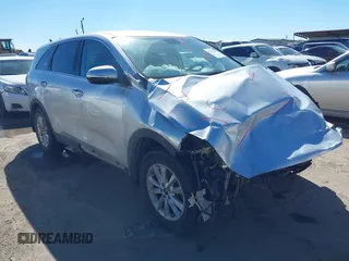 2019 Kia Sorento LX with VIN 5XYPG4A36KG579616, listed as a IAAI auction lot 41472626 with 110,078 mi miles. Bid and sale history available at carsss.com. Image 1.