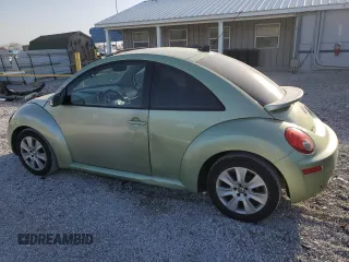 2009 Volkswagen New Beetle Coupe S with VIN 3VWRW31C89M509955, listed as a Copart auction lot 48337995 with 179,101 mi miles and Clean Title. Bid and sale history available at carsss.com. Image 2.