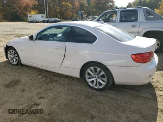 2011 BMW 3 Series 328i xDrive with VIN WBAKF5C52BE395653, listed as a Copart auction lot 77270474 with 0 mi miles and Clean Title. Bid and sale history available at carsss.com. Image 2.