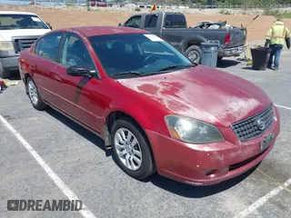 2006 Nissan Altima 2.5 S with VIN 1N4AL11D86N388244, listed as a IAAI auction lot 42012846 with 281,207 mi miles. Bid and sale history available at carsss.com. Image 1.