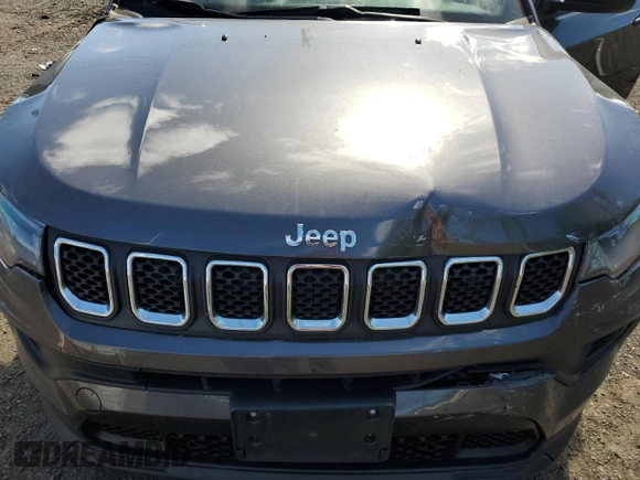 2023 Jeep Compass Latitude с VIN 3C4NJDBNXPT561208, выставлен на аукционе Copart как лот 57342895 с пробегом 17 386 миль миль и Списание • Salvage title. История ставок и продаж доступна на DreamBid. Изображение 11.