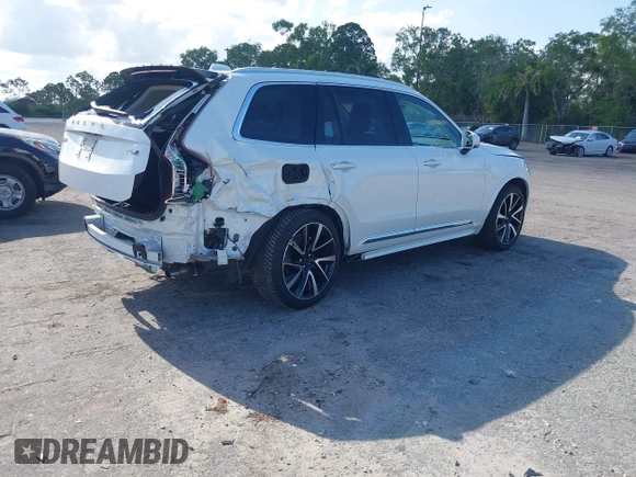 2019 Volvo XC90 Inscription with VIN YV4A22PL8K1473682, listed as a IAAI auction lot 41999191 with 47,334 mi miles. Bid and sale history available at carsss.com. Image 4.