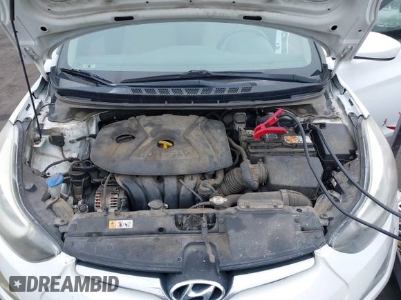 2015 Hyundai Elantra SE z VIN 5NPDH4AE1FH584383, wystawiony jako IAAI lot #42139657 z przebiegiem 141 309 mil mil oraz . Historia ofert i sprzedaży dostępna na DreamBid. Obrazek 10.