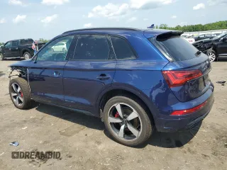 2024 Audi Q5 S line Premium Plus z VIN WA1EAAFY2R2120125, wystawiony jako Copart lot #61986835 z przebiegiem 4 718 mil mil oraz Szkoda całkowita • Salvage title. Historia ofert i sprzedaży dostępna na DreamBid. Obrazek 2.