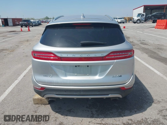 2015 Lincoln MKC with VIN 5LMCJ2A94FUJ16038, listed as a IAAI auction lot 42057400 with 102,848 mi miles. Bid and sale history available at carsss.com. Image 16.